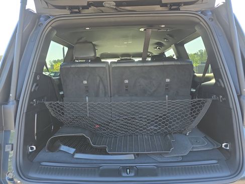 Used 2024 Jeep Wagoneer 4WD image 13