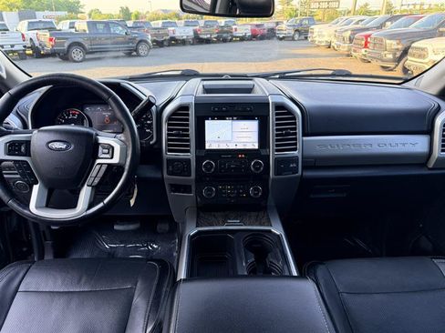 Used 2017 Ford F250 Lariat w/ Chrome Package AWD/4WD image 23