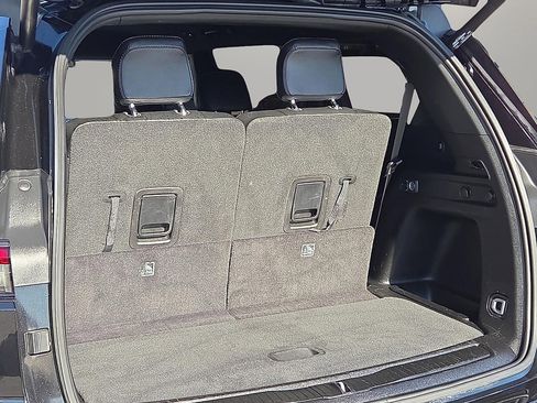 Used 2024 Jeep Grand Cherokee L Limited w/ Black Appearance Package image 9