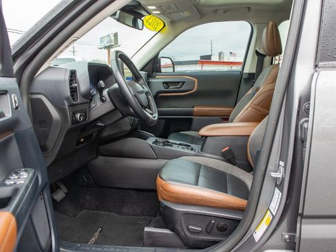 Used 2023 Ford Bronco Sport Outer Banks w/ Tech Package image 31