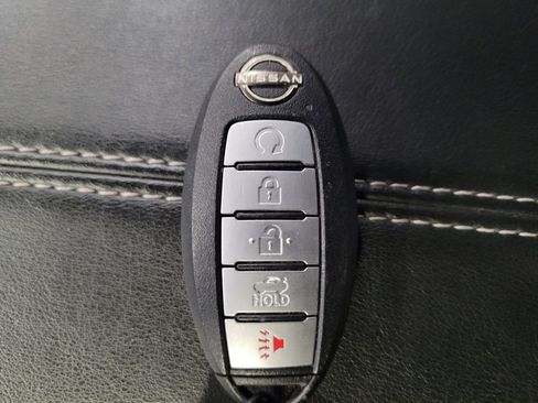 Used 2025 Nissan Altima 2.5 SV FWD image 32