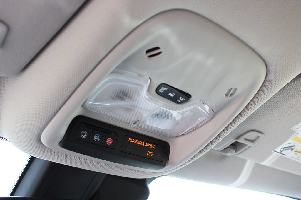 Used 2021 Chevrolet TrailBlazer LT w/ Convenience Package FWD image 21