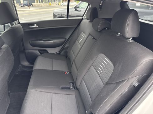 Used 2022 Kia Sportage LX w/ LX AWD Value Edition Package image 13