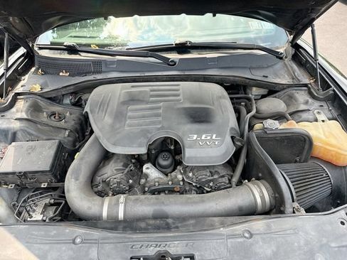 Used 2015 Dodge Charger SXT w/ Rallye Group AWD/4WD image 27