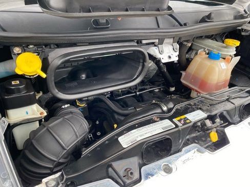 Used 2017 RAM ProMaster 2500 w/ Premium Appearance Group image 19