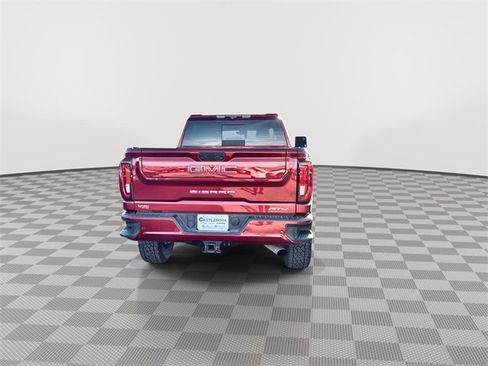 Used 2022 GMC Sierra 2500 AT4 w/ AT4 Premium Plus Package image 7