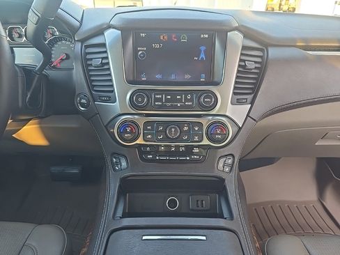 Used 2015 Chevrolet Tahoe LTZ image 29