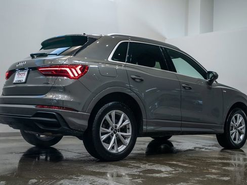 Used 2023 Audi Q3 2.0T Premium w/ Convenience Package image 7