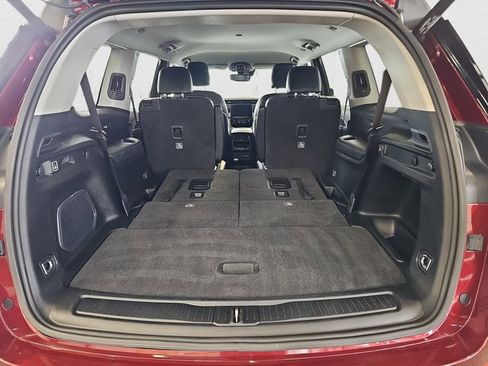 Used 2021 Jeep Grand Cherokee L Limited image 14