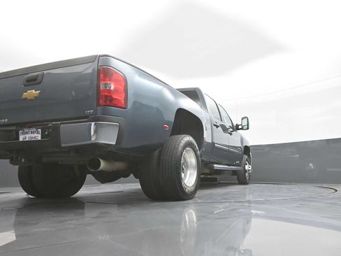 Used 2012 Chevrolet Silverado 3500 LTZ AWD/4WD image 45