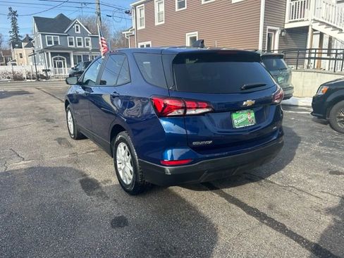 Used 2023 Chevrolet Equinox LS w/ LS Convenience Package image 11