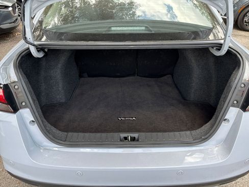 Used 2025 Nissan Versa SV FWD image 30