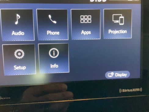 Certified 2021 Toyota Camry SE FWD image 11