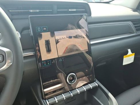 New 2026 GMC Terrain Denali AWD/4WD image 18