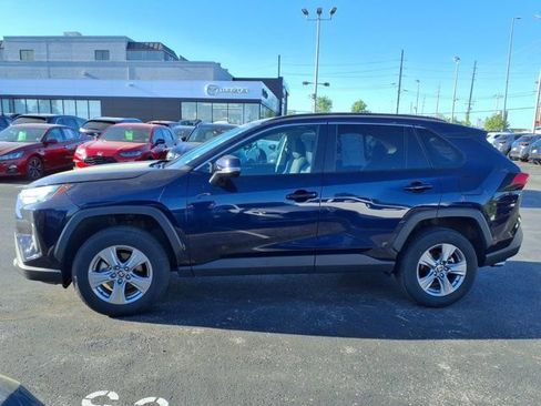 Used 2025 Toyota RAV4 XLE AWD/4WD image 21