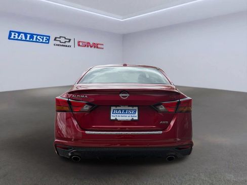 Used 2023 Nissan Altima 2.5 SR w/ SR Premium Package AWD/4WD image 6