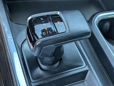 Used 2023 Chevrolet Silverado 1500 RST AWD/4WD image 20