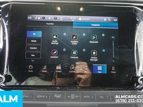 Used 2023 Jeep Wagoneer Series III w/ Preferred Equipment Group image 37