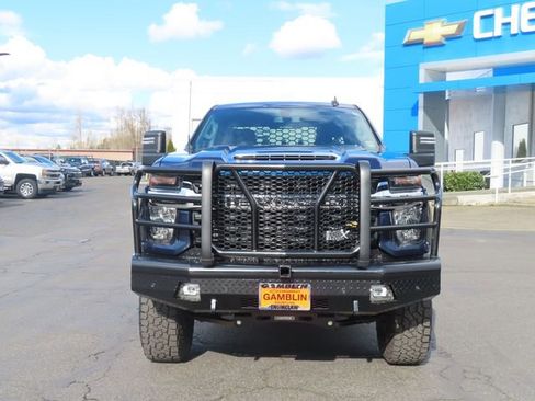 Used 2021 Chevrolet Silverado 2500 LT w/ Convenience Package image 2