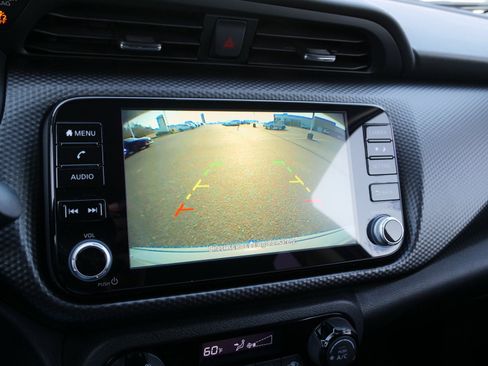 Used 2021 Nissan Kicks SV image 26