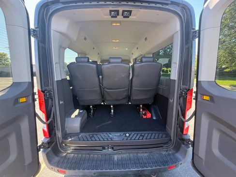 Used 2020 Ford Transit 150 XLT RWD image 19