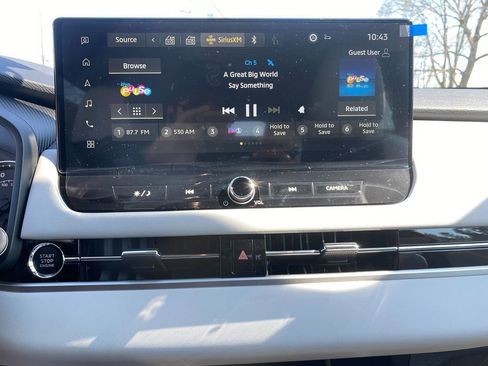 New 2025 Mitsubishi Outlander SE image 20