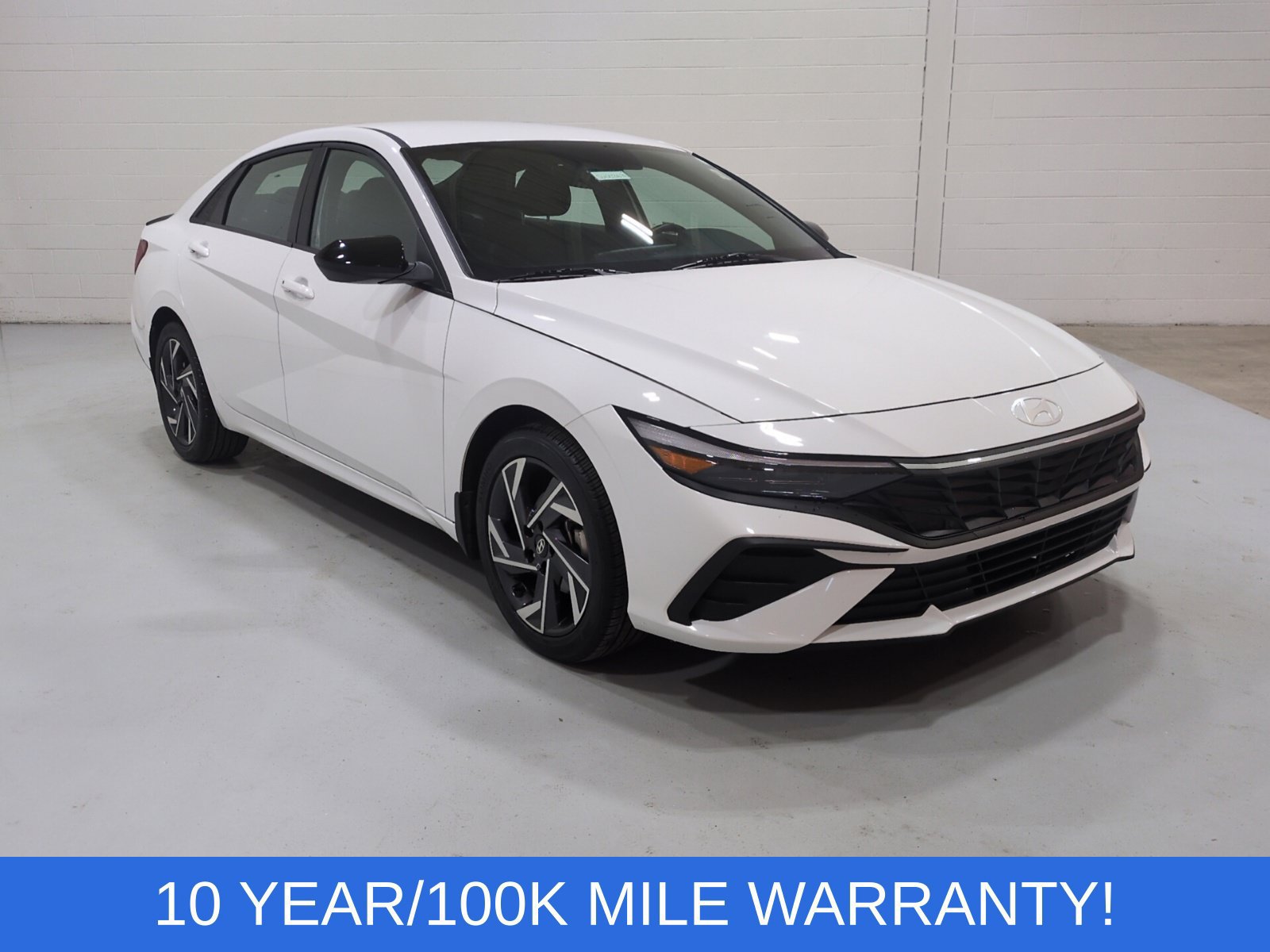 Used 2025 Hyundai Elantra Sport FWD 360° Tour