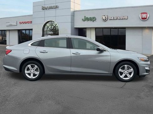 Used 2024 Chevrolet Malibu LT FWD image 8