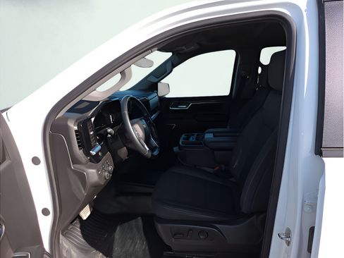 Used 2024 Chevrolet Silverado 1500 LT w/ Work Truck Package AWD/4WD image 13