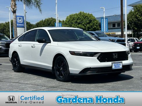 Certified 2025 Honda Accord SE image 1