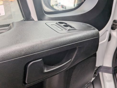 Used 2023 RAM ProMaster 2500 FWD image 15