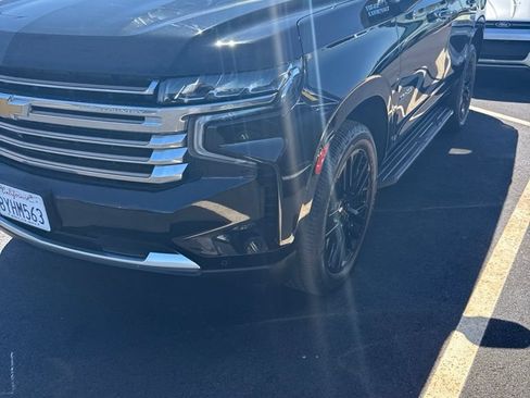 Used 2021 Chevrolet Tahoe High Country AWD/4WD image 1