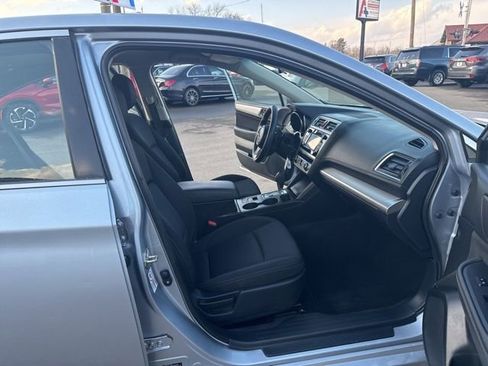 Used 2018 Subaru Legacy 2.5i image 12