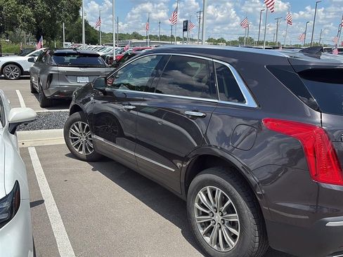 Used 2019 Cadillac XT5 Luxury AWD/4WD image 2