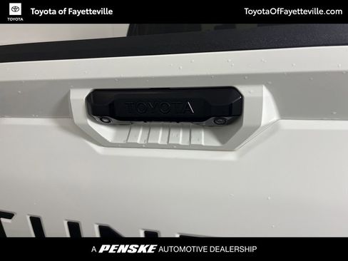 Used 2024 Toyota Tundra Limited AWD/4WD image 10