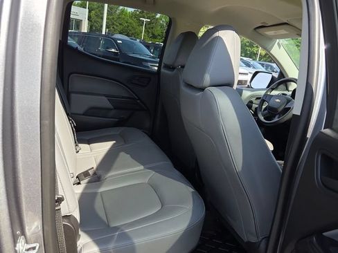 Used 2020 Chevrolet Colorado W/T AWD/4WD image 14