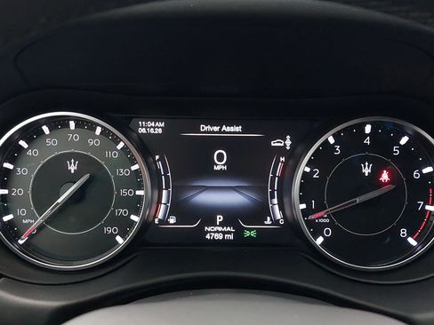 Used 2024 Maserati Levante Modena Ultima AWD/4WD image 21