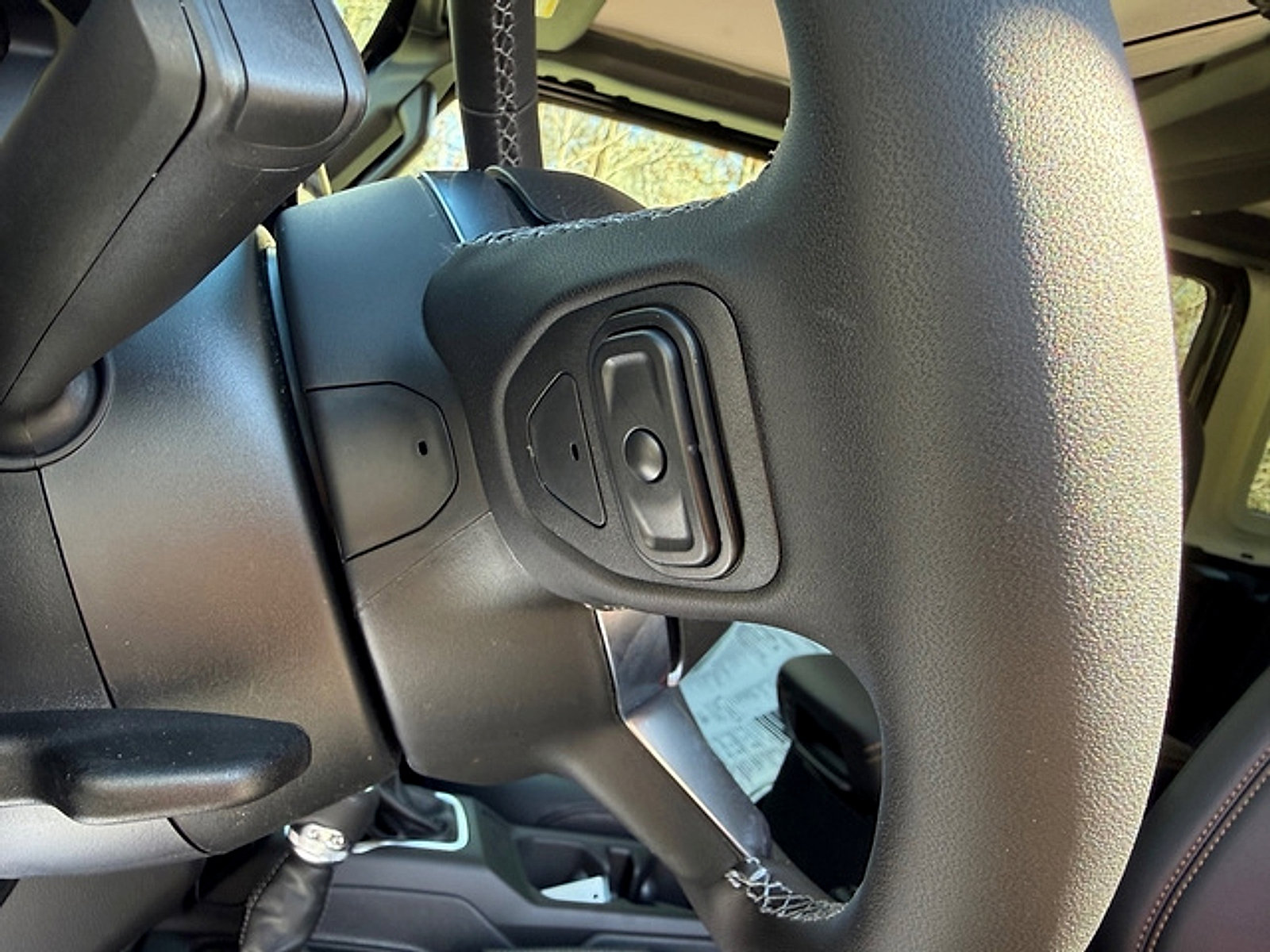 New 2026 Jeep Wrangler Unlimited Sahara AWD/4WD image 14