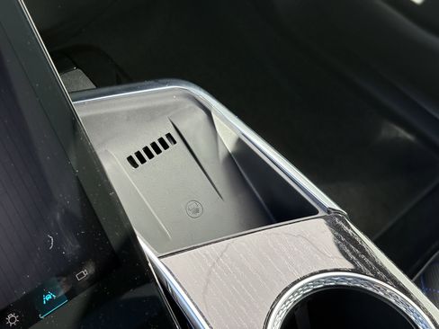 New 2026 Cadillac Escalade IQL Luxury image 30