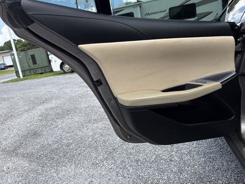Used 2012 Fisker Karma EcoSport RWD image 26