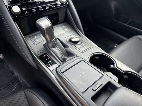 Used 2023 Lexus IS 500 RWD image 19