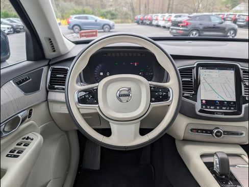 Certified 2024 Volvo XC90 T8 Plus AWD/4WD image 12
