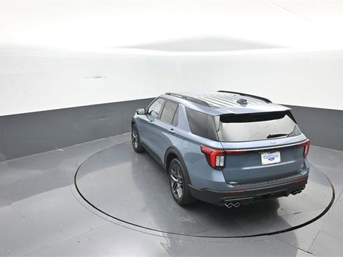 New 2026 Ford Explorer ST image 26