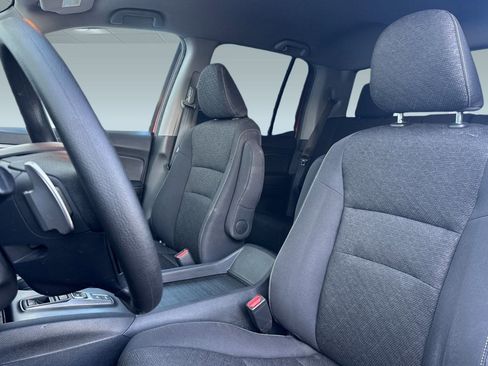 Used 2023 Honda Ridgeline Sport image 21