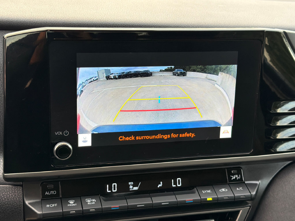 Used 2025 Toyota Camry LE FWD image 25