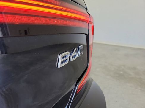 Certified 2023 Volvo S90 B6 Plus AWD/4WD image 9