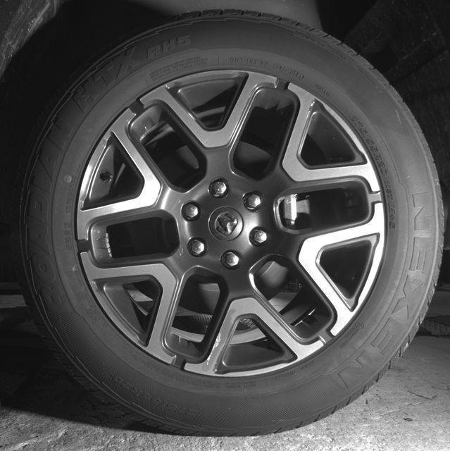 Used 2026 RAM 1500 Laramie AWD/4WD image 26
