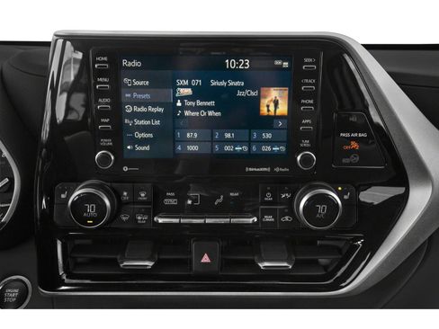 Used 2021 Toyota Highlander XLE FWD image 7