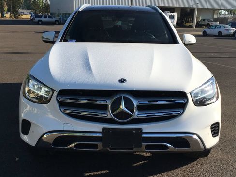 Used 2021 Mercedes-Benz GLC 300 4MATIC image 9
