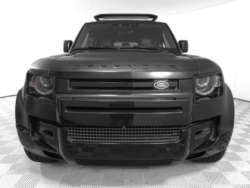 Used 2024 Land Rover Defender 130 X image 2